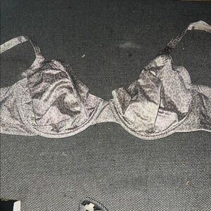 Victoria's Secret Gray Animal Print Biofit Bra